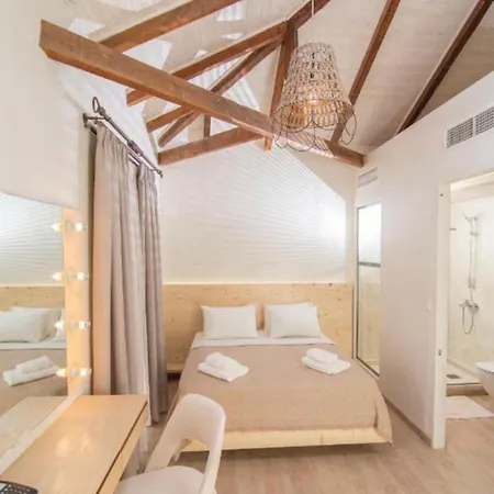 Panellinion Luxury