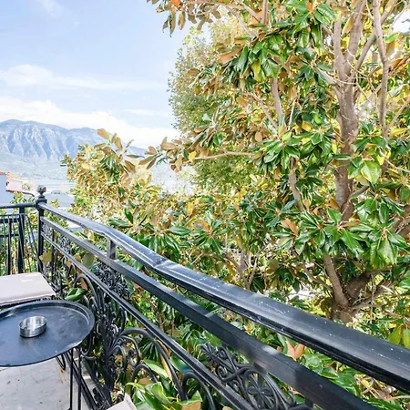 Panellinion Luxury Frühstückspension 3*