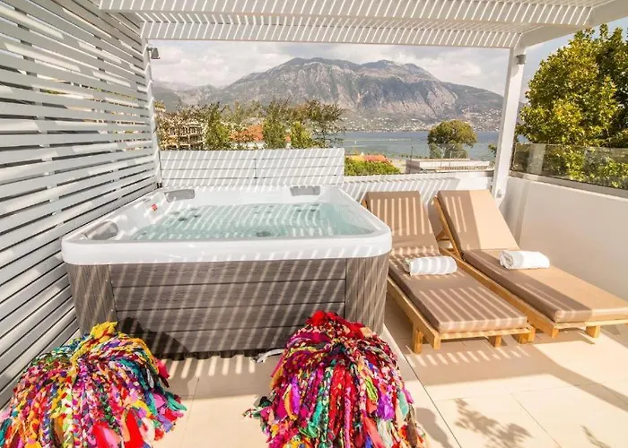 Bed & Breakfast Panellinion Luxury 3*