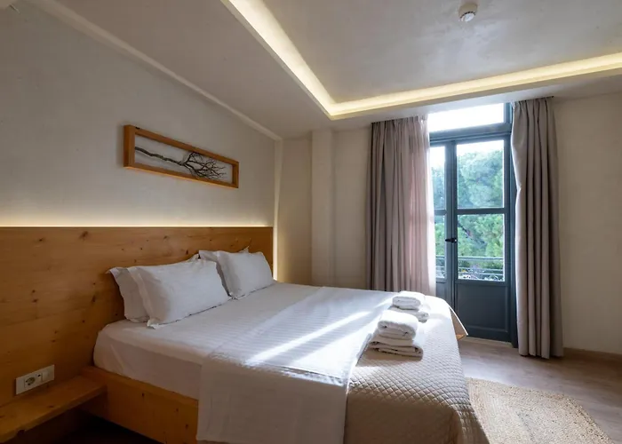 Bed & Breakfast Panellinion Luxury 3*
