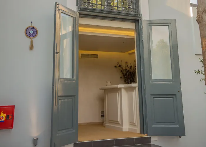 Bed & Breakfast Panellinion Luxury 3*