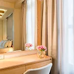 فندق مبيت وإفطار Panellinion Luxury 3*