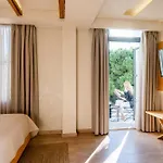 Oda ve Kahvaltı Panellinion Luxury 3*