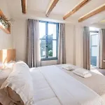 Panellinion Luxury
