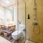 Oda ve Kahvaltı Panellinion Luxury 3*