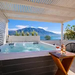 Panellinion Luxury 3*