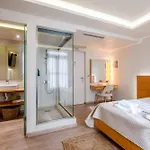 Oda ve Kahvaltı Panellinion Luxury