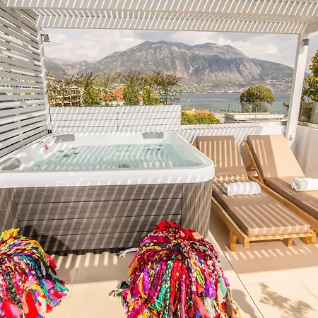 Bed & Breakfast Panellinion Luxury 3*