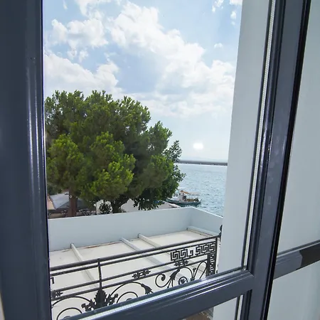 Panellinion Luxury 3*
