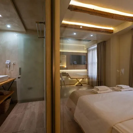 Frühstückspension Panellinion Luxury 3*