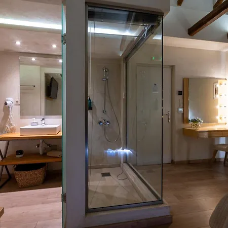 Panellinion Luxury Bed & Breakfast