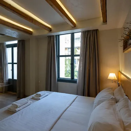 Bed & Breakfast Panellinion Luxury Kalamata