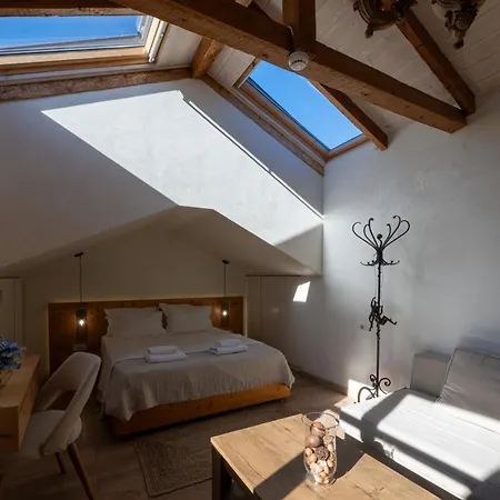 Panellinion Luxury