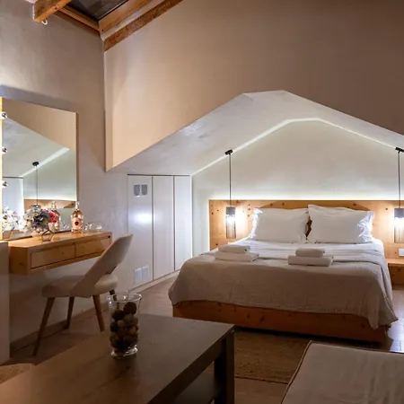 Panellinion Luxury Bed and breakfast Kalamata
