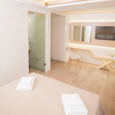 Bed & Breakfast Panellinion Luxury Kalamata