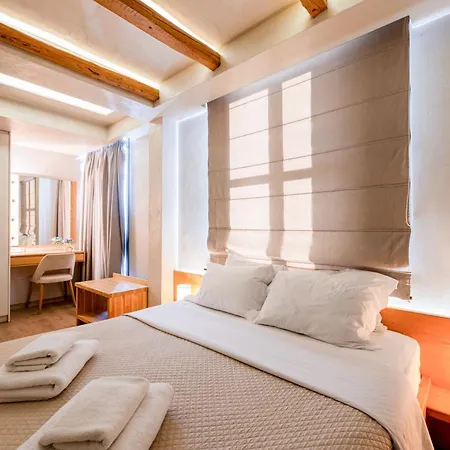Bed and Breakfast Panellinion Luxury