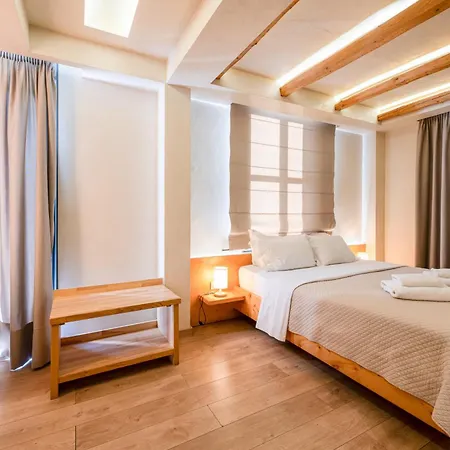 Panellinion Luxury 3* 칼라마타