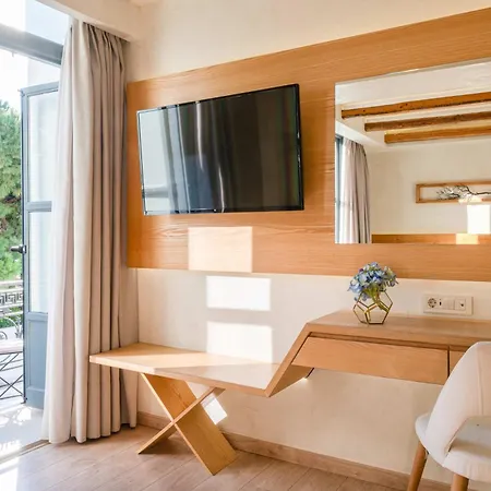 Panellinion Luxury 3*