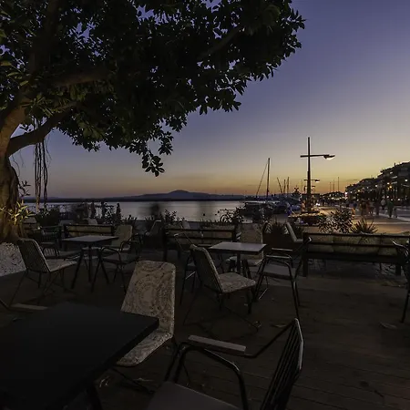 Bed & Breakfast Panellinion Luxury Kalamata