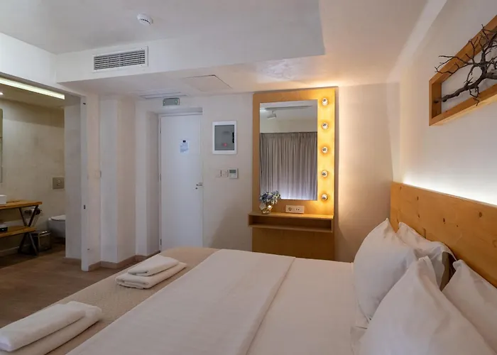 Bed and Breakfast Panellinion Luxury 3*