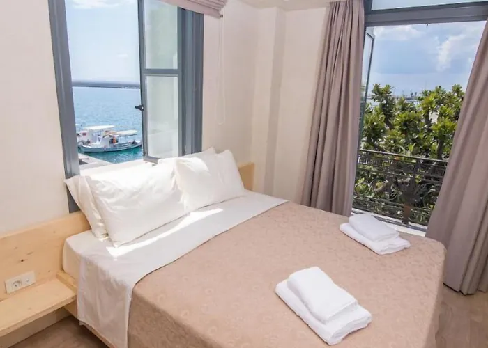 Bed and Breakfast Panellinion Luxury