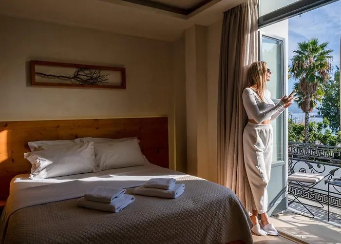 Bed and Breakfast Panellinion Luxury Καλαμάτα