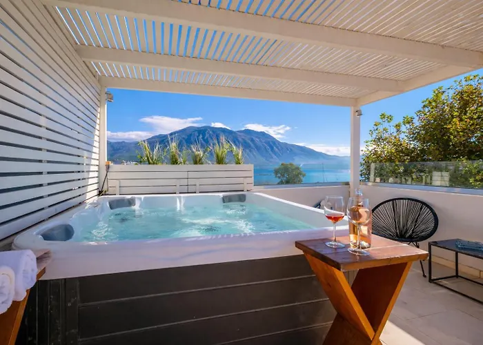 Panellinion Luxury 3*