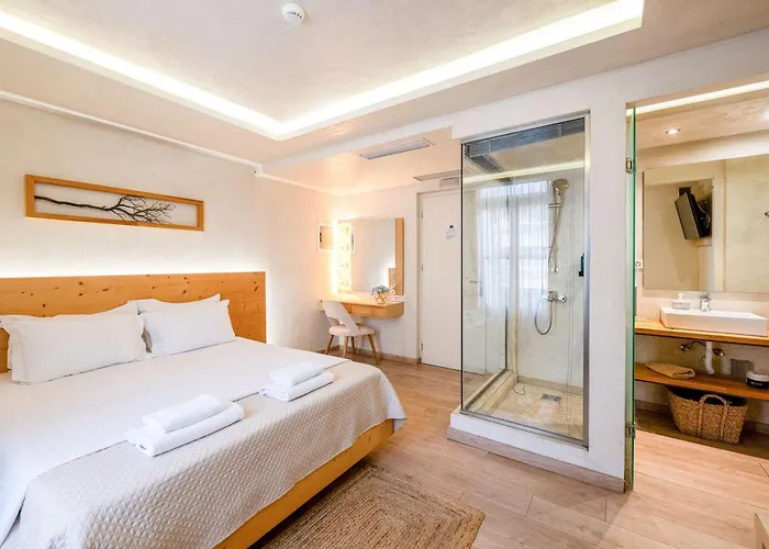 Panellinion Luxury B&B