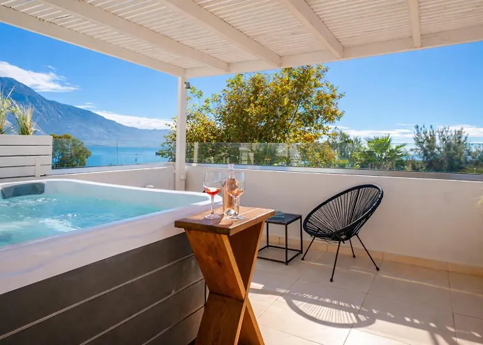 Bed and Breakfast Panellinion Luxury 3*