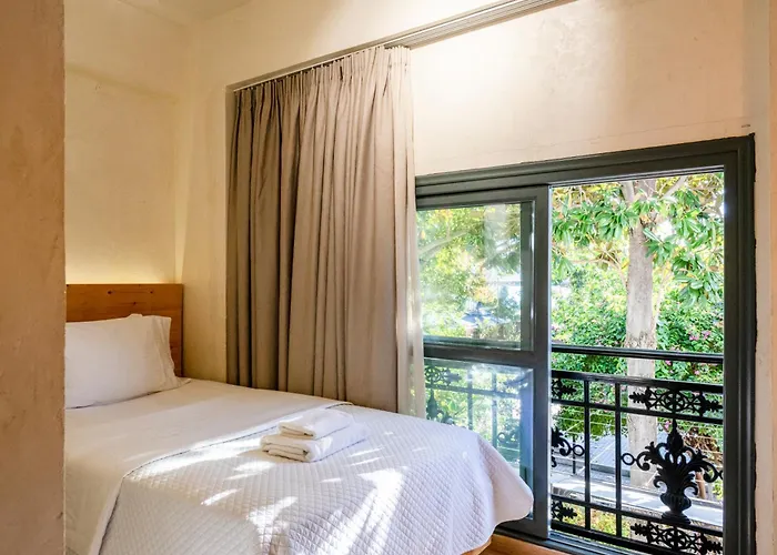 Panellinion Luxury Bed and Breakfast Καλαμάτα